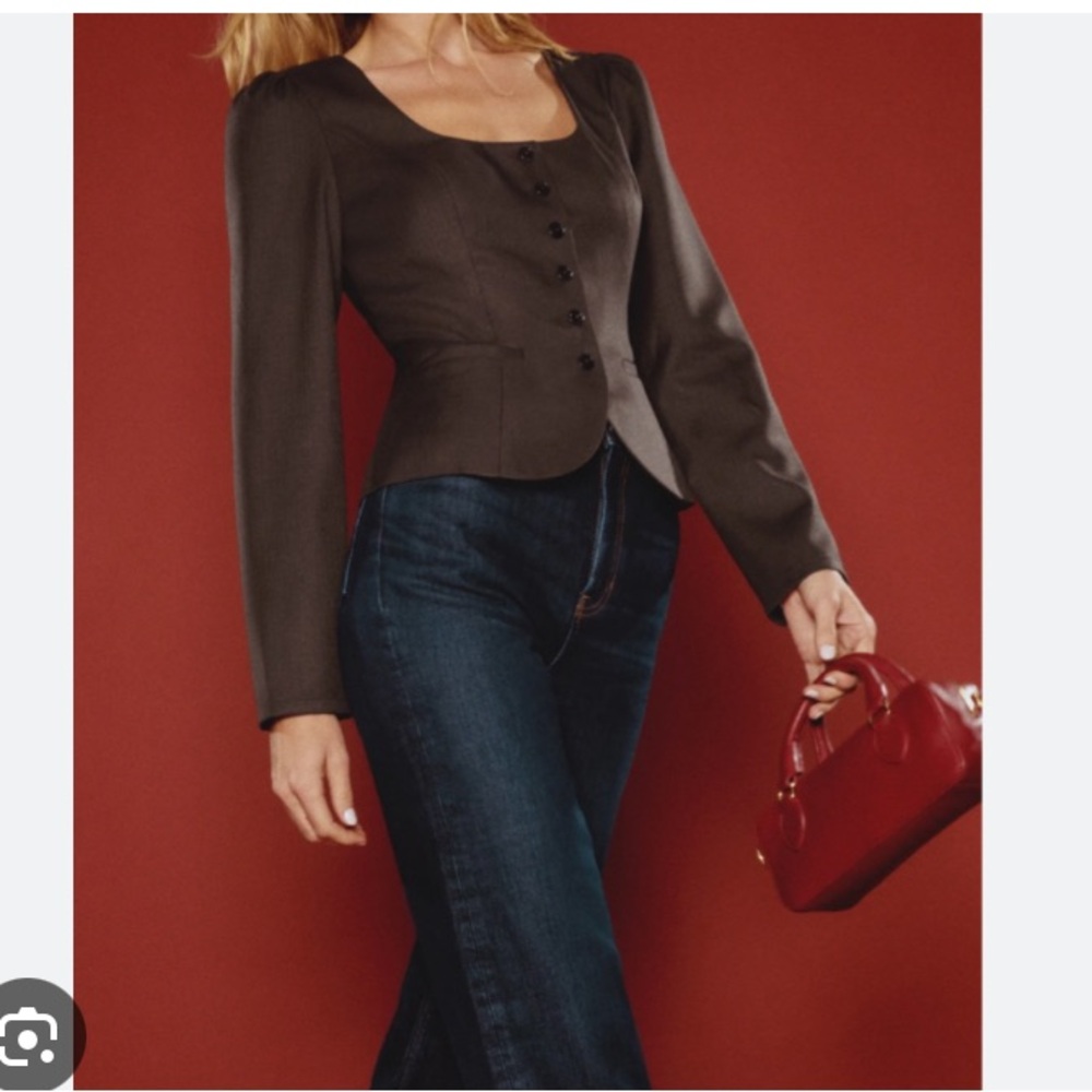 Reformation Brown Fitted Button-Up Scoop Neck Blouse - Picture 2 of 11
